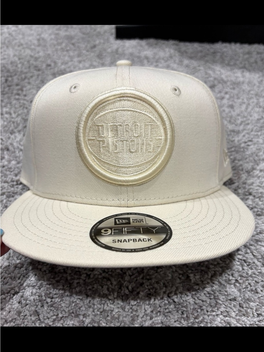 New Era Detroit Pistons 9FIFTY Snapback - Cream